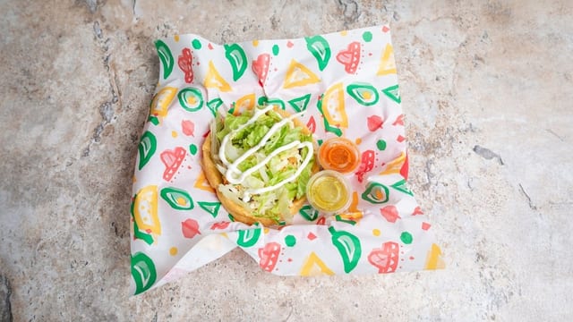 Sopes.